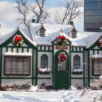 Christmas Playhouse (Cincinnati,OH)