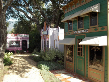 Playhouse Village (Montecito, CA)